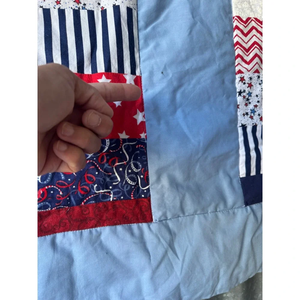 Santa Rosa Quilt Guild Patriotic Americana Patchwork Quilt 39x52 Blue Red White